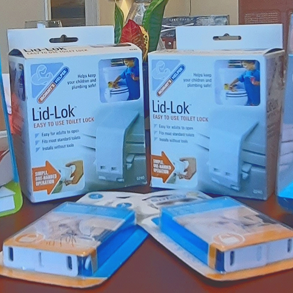 "CHILDPROOF YOUR HOUSE" STATION